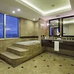 Hotel Wyndham Grand Balqash