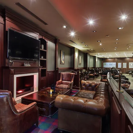 מלון Wyndham Grand