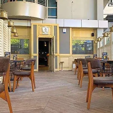 מלון Wyndham Grand קייסרי