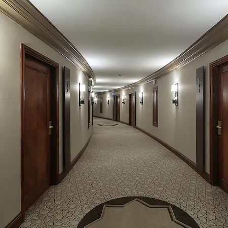 Wyndham Grand 5*