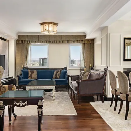 Wyndham Grand Szálloda 5*