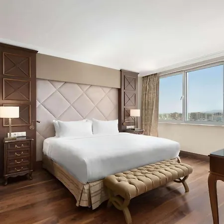 Wyndham Grand 5*