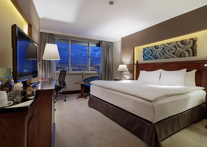 מלון Wyndham Grand קייסרי