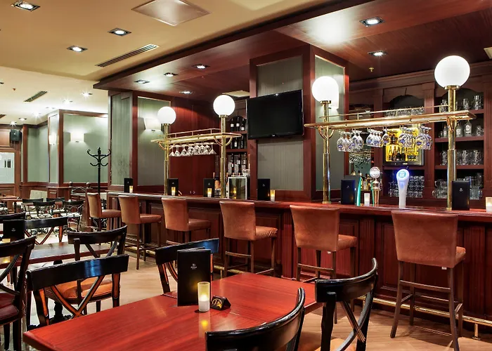 מלון Wyndham Grand