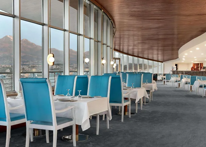 מלון Wyndham Grand קייסרי